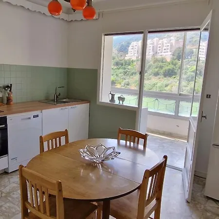 Apartment 100 M2 Terrasse Vue Mer Plage A Pieds